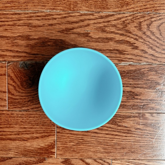 Green Sprouts Silicone Feeding Bowl & Learning Bowl Bundle in Blue - Picture 3 of 5